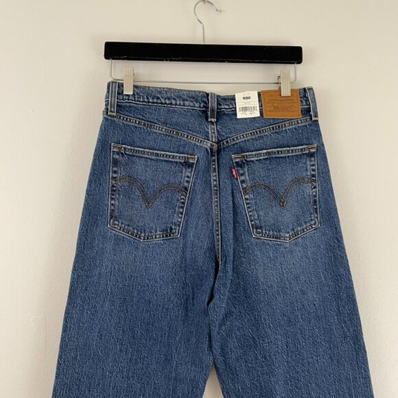 Levi's Dark Wash Denim Ribcage Straight Jeans Size 30 - Picture 6 of 6